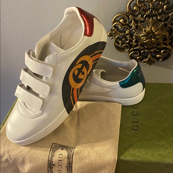 Gucci Shoes - 💚🤍❤️Gucci Ace Interlocking GG Leather 3 Strap Flat Sneakers Shoes White size:10